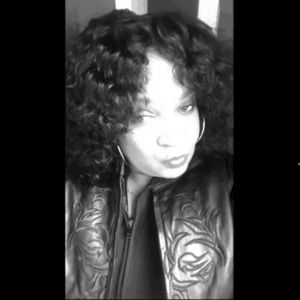 Meet your Posher, Val